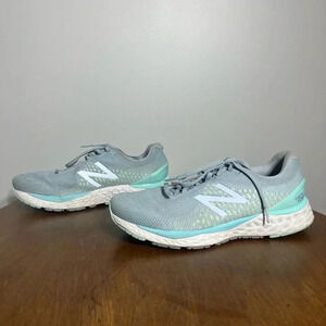 EUC New Balance Women's Fresh Foam 880v10, Grey/Blue, 11‎ WIDE